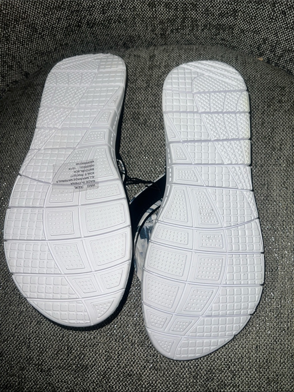 Women's Tek Gear Bayou Sandals. Size 11 (fits like a size 9) NWT - Picture 3 of 3